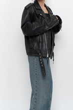 Load image into Gallery viewer, Vintage x Made in India x WILSONS Black Heavy Leather Biker Jacket (M, L)