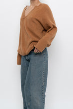 Load image into Gallery viewer, Vintage x Camel Oversized Cashmere Sweater (XS-L)