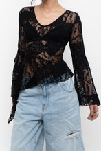 Load image into Gallery viewer, Vintage x Black Mesh Patterned Long Sleeve (S)