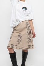 Load image into Gallery viewer, Vintage x Beige Linen Sequin Midi Skirt (XS)