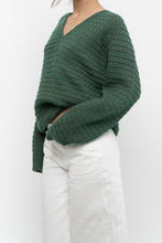Load image into Gallery viewer, Vintage x Heathered Dark-Green Handmade Knit Sweater (XS-L)