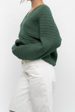 Load image into Gallery viewer, Vintage x Heathered Dark-Green Handmade Knit Sweater (XS-L)