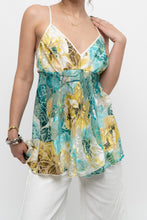 Load image into Gallery viewer, Vintage x Made in Canada x DONNA Teal Floral Flowy Tank (L)
