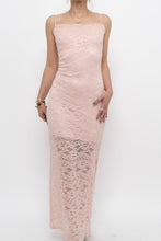 Load image into Gallery viewer, Vintage x Made in Canada x Baby Pink Lace Fitted Dress (S)