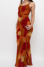 Load image into Gallery viewer, Vintage x Made in India x LE CHATEAU Orange, Red Semi-sheer Floral Maxi Dress (S)