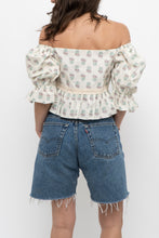 Load image into Gallery viewer, Modern x Cropped Off-Shoulder Floral Top (XS-M)