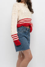 Load image into Gallery viewer, Vintage x Made in Hong Kong x Cream, Red Cropped Cotton Cableknit Sweater (XS-L)