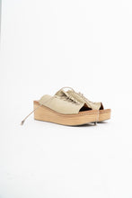 Load image into Gallery viewer, Vintage x Olive Leather Platform Sandals (10)