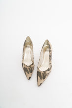 Load image into Gallery viewer, Vintage x STUART WEITZMAN Leopard Stilettos (7, 7.5)