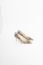 Load image into Gallery viewer, Vintage x STUART WEITZMAN Leopard Stilettos (7, 7.5)