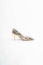 Load image into Gallery viewer, Vintage x STUART WEITZMAN Leopard Stilettos (7, 7.5)