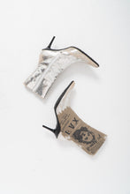 Load image into Gallery viewer, Vintage x SPRING Deadstock Silver Stiletto Boots (5, 5.5)