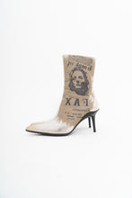 Load image into Gallery viewer, Vintage x SPRING Deadstock Silver Stiletto Boots (5, 5.5)