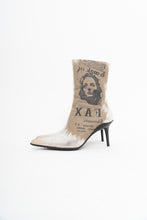 Load image into Gallery viewer, Vintage x SPRING Deadstock Silver Stiletto Boots (5, 5.5)