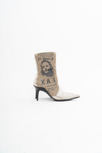 Load image into Gallery viewer, Vintage x SPRING Deadstock Silver Stiletto Boots (5, 5.5)