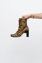 Load image into Gallery viewer, Vintage x VALERIE STEVENS Zebra Pony Hair Boots (7)