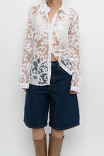 Load image into Gallery viewer, DIANE VON FURSTENBURG x White Lace Blouse (XS, S)