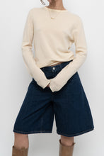 Load image into Gallery viewer, J CREW x Italian Cashmere Butter Yellow Sweater (S-L)