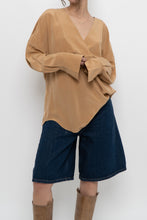 Load image into Gallery viewer, EQUIPMENT x Camel Pure Silk Blouse (XS-XL)