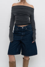 Load image into Gallery viewer, FREE PEOPLE x Grey Faded Cotton Off-Shoulder Long Sleeve (XS, S)