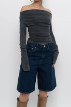 Load image into Gallery viewer, FREE PEOPLE x Grey Faded Cotton Off-Shoulder Long Sleeve (XS, S)