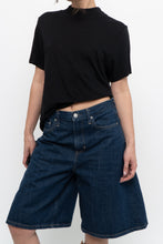 Load image into Gallery viewer, MICHAEL STARS x Made in USA x Black Mockneck Sodt Supima Tee (XS-M)