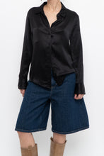 Load image into Gallery viewer, REFORMATION x Black Silk Blouse (XS, S)
