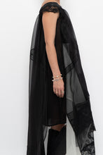 Load image into Gallery viewer, GARY GRAHAM x Black, White Layered Lace Dress (XS, S)
