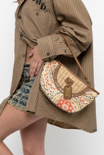 Load image into Gallery viewer, Vintage x NINE WEST Straw Patterned Cotton Wristlet