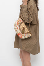 Load image into Gallery viewer, Vintage x NINE WEST Straw Patterned Cotton Wristlet
