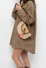 Load image into Gallery viewer, Vintage x NINE WEST Straw Patterned Cotton Wristlet