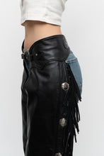 Load image into Gallery viewer, Vintage x Made in USA x HARLEY DAVIDSON Black Leather Concho Chaps (S)
