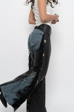 Load image into Gallery viewer, Vintage x Made in USA x HARLEY DAVIDSON Black Leather Concho Chaps (S)