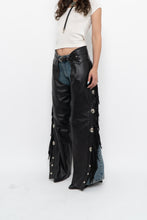 Load image into Gallery viewer, Vintage x Made in USA x HARLEY DAVIDSON Black Leather Concho Chaps (S)