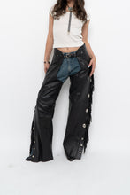 Load image into Gallery viewer, Vintage x Made in USA x HARLEY DAVIDSON Black Leather Concho Chaps (S)