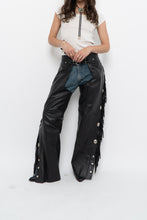 Load image into Gallery viewer, Vintage x Made in USA x HARLEY DAVIDSON Black Leather Concho Chaps (S)
