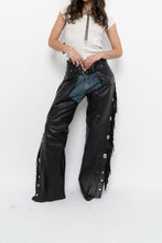 Load image into Gallery viewer, Vintage x Made in USA x HARLEY DAVIDSON Black Leather Concho Chaps (S)