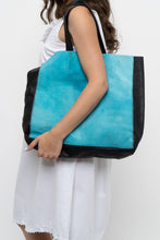 Load image into Gallery viewer, Vintage x Made in Italy x PULICATI Blue Pony Hair Leather Oversized Purse