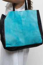 Load image into Gallery viewer, Vintage x Made in Italy x PULICATI Blue Pony Hair Leather Oversized Purse