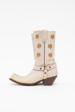 Load image into Gallery viewer, Vintage x Cream Floral Embroidered Leather Cowboy Boots (6, 6.5)