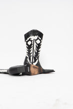 Load image into Gallery viewer, Vintage x Black &amp; White Leather Cowboy Boots (6.5, 7)
