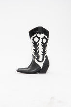 Load image into Gallery viewer, Vintage x Black &amp; White Leather Cowboy Boots (6.5, 7)