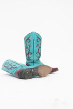 Load image into Gallery viewer, Vintage x Made in Mexico x DAN POST Teal, Burgundy Leather Cowboy Boots (7, 7.5)