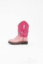 Load image into Gallery viewer, Vintage x LUCCHESE Pink Leather Ostrich Cowboy Boots (6, 6.5)