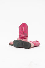 Load image into Gallery viewer, Vintage x LUCCHESE Pink Leather Ostrich Cowboy Boots (6, 6.5)
