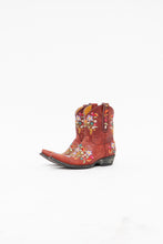 Load image into Gallery viewer, Vintage x OLD GRINGO Red Leather Floral Embroidered Cowboy Boots (7)
