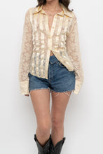 Load image into Gallery viewer, Vintage x CONTEXT Butter Yellow Satin Lace Buttonup (L)