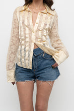 Load image into Gallery viewer, Vintage x CONTEXT Butter Yellow Satin Lace Buttonup (L)