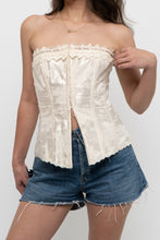 Load image into Gallery viewer, Vintage x Made in Canada x Cream Satin Patterned Strapless Corset (S)
