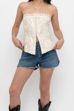 Load image into Gallery viewer, Vintage x Made in Canada x Cream Satin Patterned Strapless Corset (S)